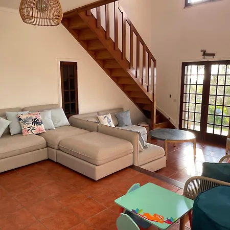 Prázdninový dům First-line Oceanfront House In Moledo (Viana do Castelo)