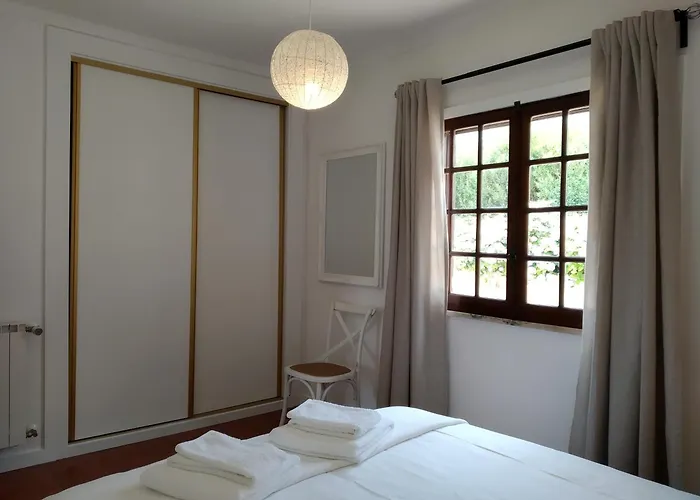 First-line Oceanfront House In Moledo (Viana do Castelo)